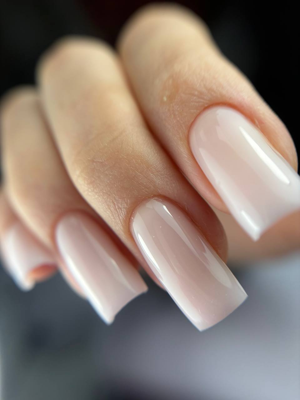 Uzupełnienie paznokci 